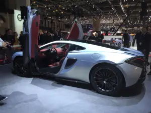 McLaren 570GT - Salone di Ginevra 2016 - 3