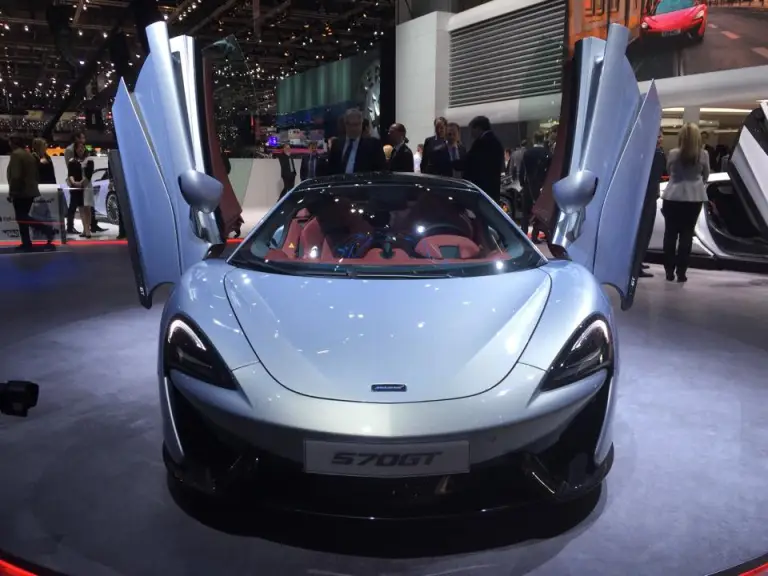 McLaren 570GT - Salone di Ginevra 2016 - 12