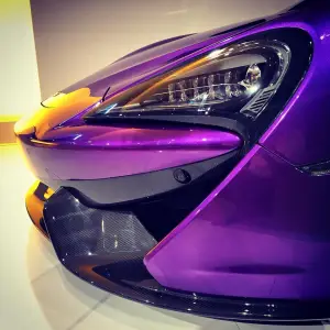 McLaren 570S Coupe by MSO - Foto live