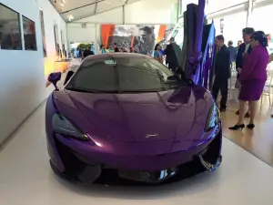 McLaren 570S Coupe by MSO - Foto live