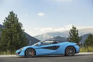 McLaren 570S Spider 2017 - 10