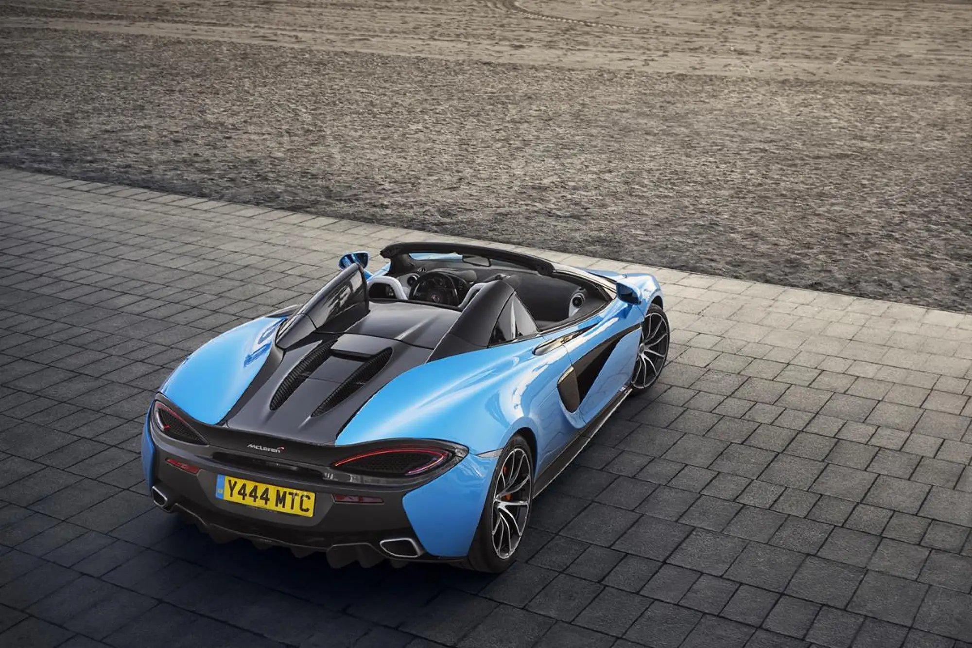 McLaren 570S Spider 2017 - 8