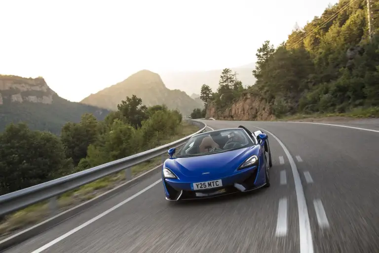 McLaren 570S Spider 2017 - 96