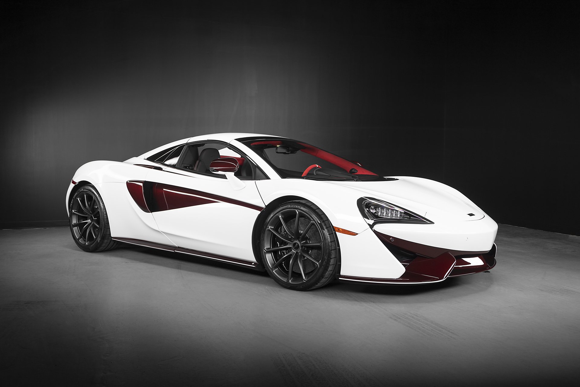 McLaren 570S Spider Canada Commission