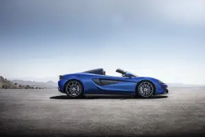 McLaren 570S Spider - 8