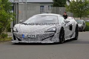 McLaren 600LT foto spia 26 giugno 2017