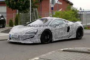 McLaren 600LT foto spia 26 giugno 2017