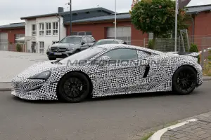 McLaren 600LT foto spia 26 giugno 2017