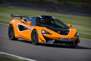 McLaren 620R R Pack - 10