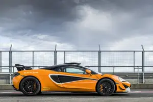 McLaren 620R R Pack - 21