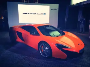 McLaren 625C - Salone di Guangzhou 2014 - 15