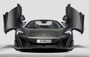 McLaren 675LT Carbon Series  - 6