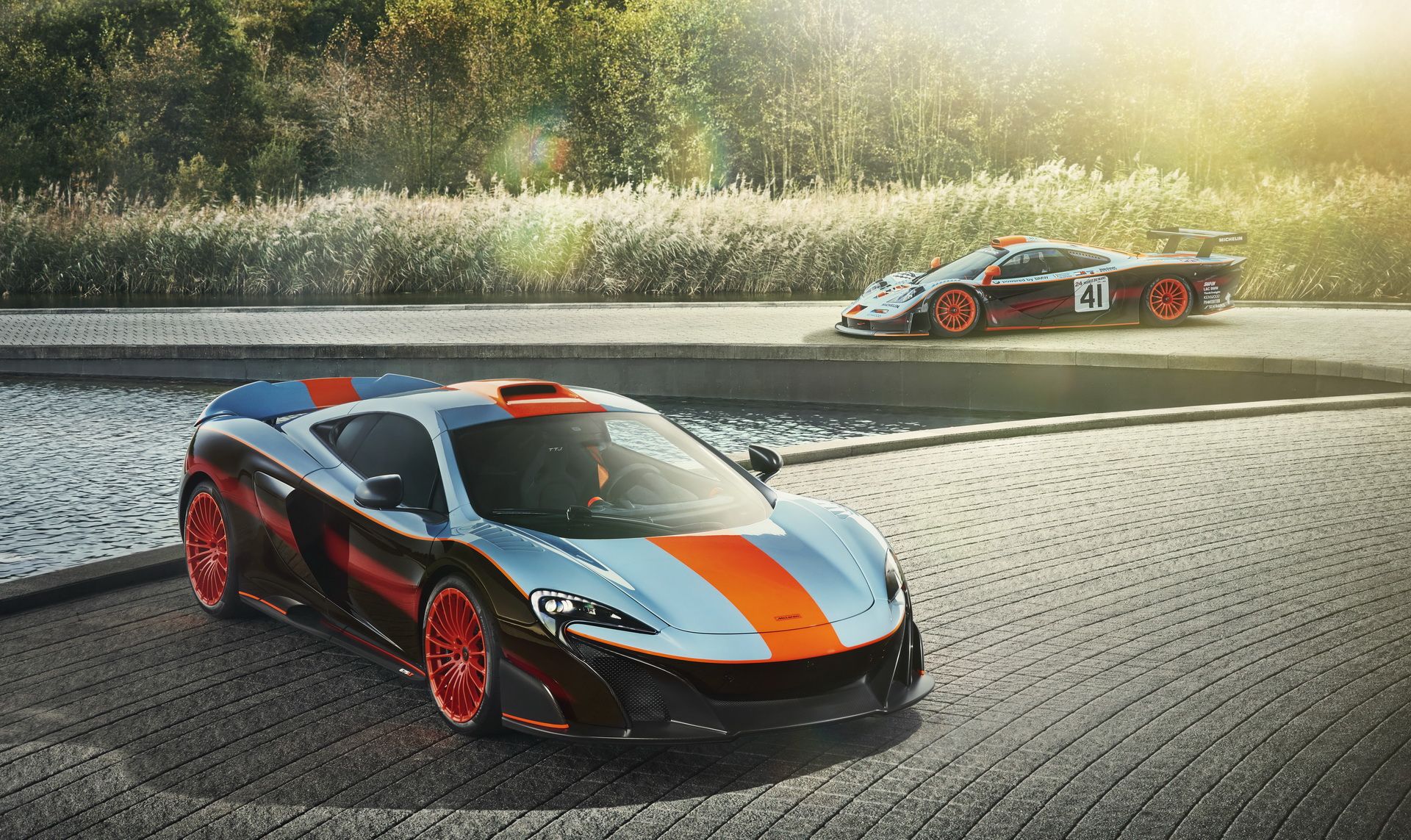 McLaren 675LT Gulf Racing