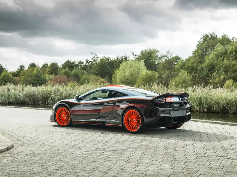 McLaren 675LT Gulf Racing - 3