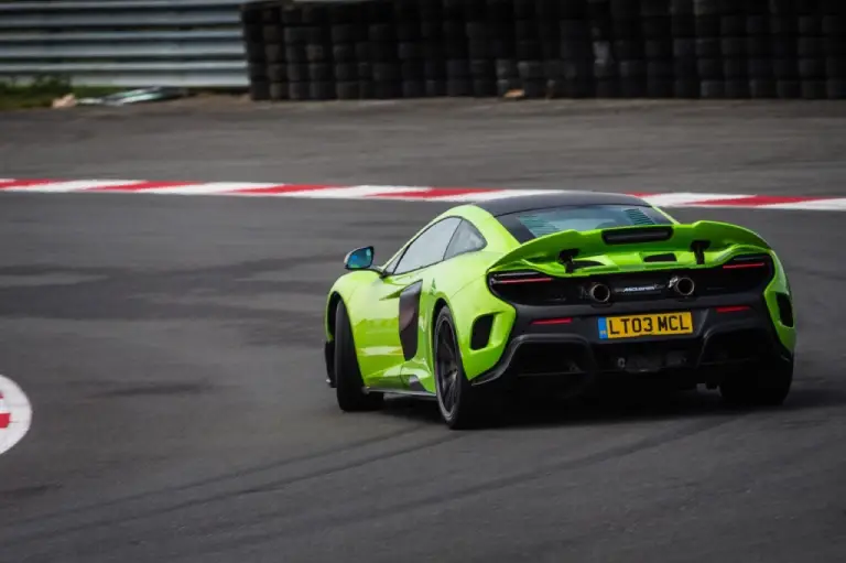 McLaren 675LT - nuova galleria - 16