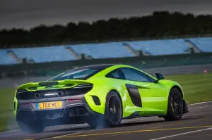 McLaren 675LT - nuova galleria - 17