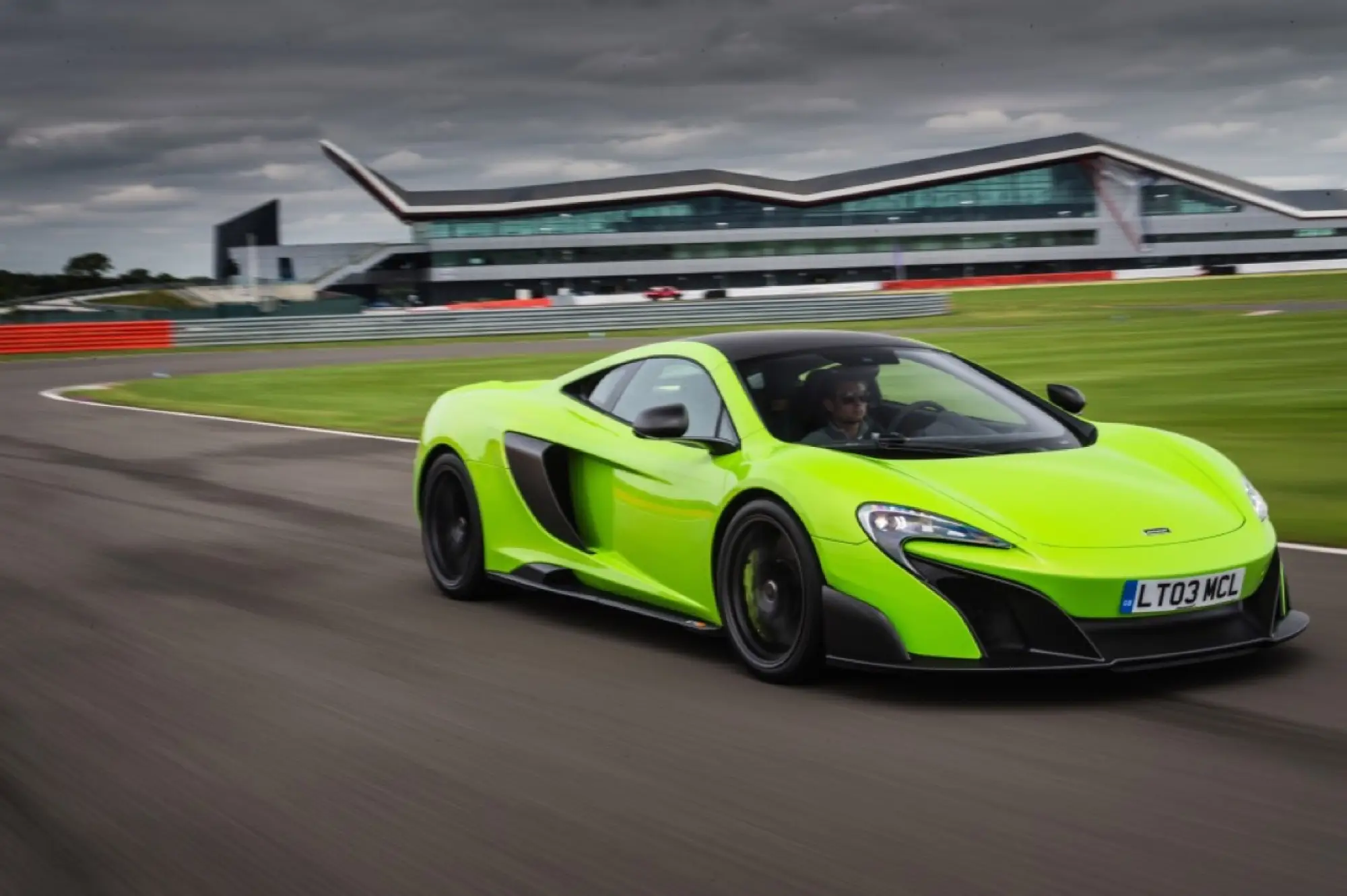 McLaren 675LT - nuova galleria - 18