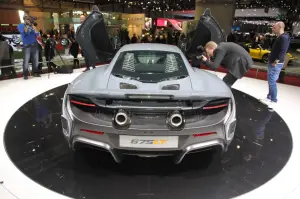 McLaren 675LT - Salone di Ginevra 2015