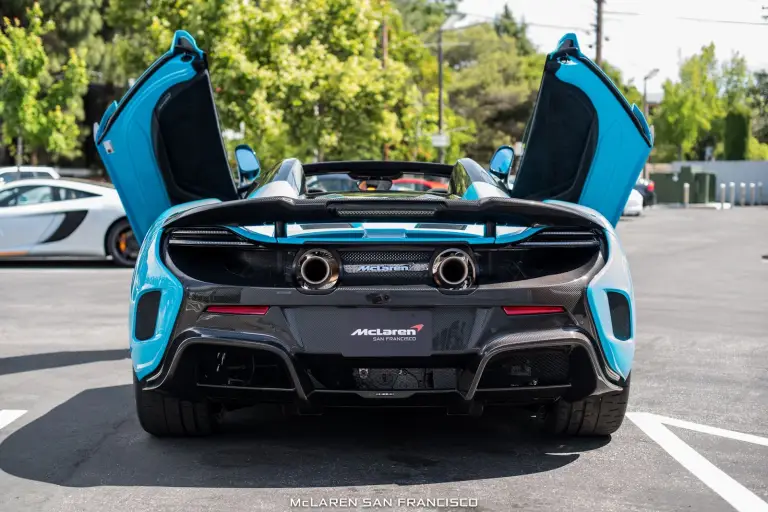 McLaren 675LT Spider Fristal Blue by MSO - 37