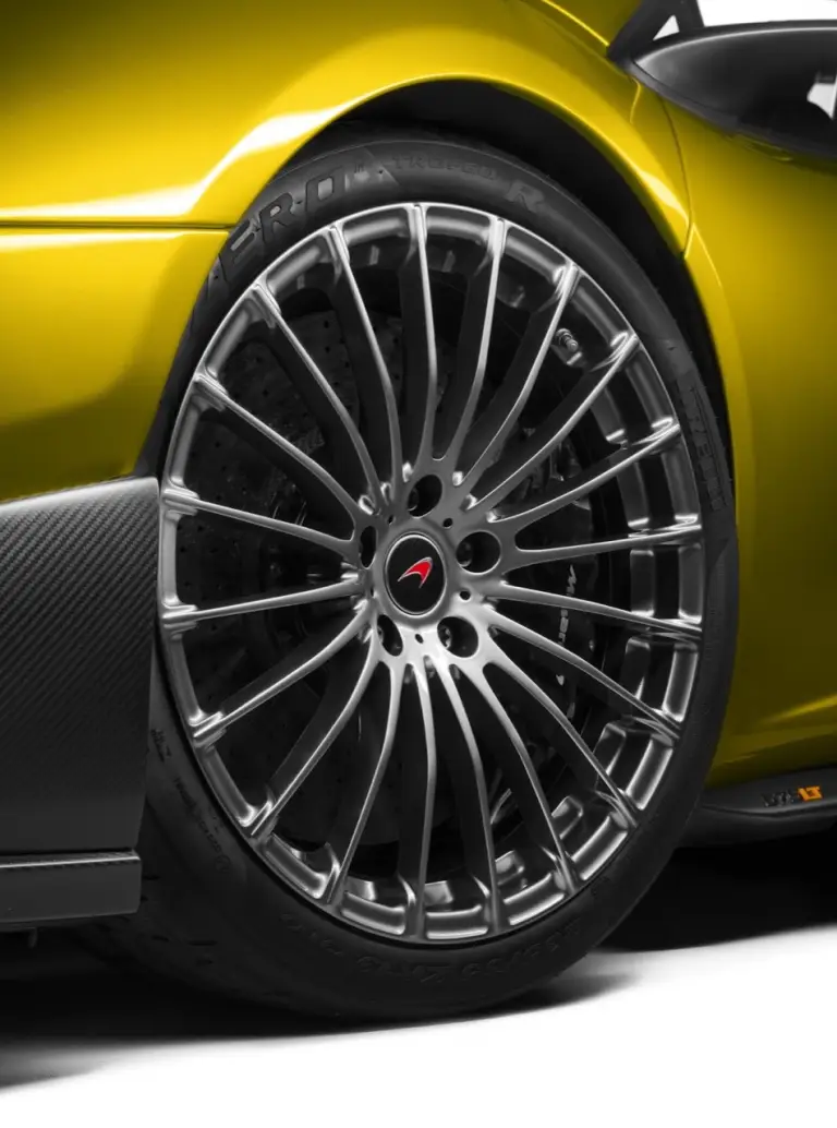 McLaren 675LT Spider - nuova galleria - 9