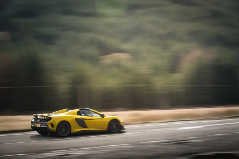 McLaren 675LT Spider - nuova galleria - 15