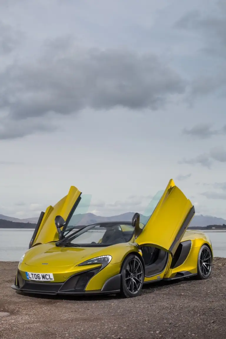 McLaren 675LT Spider - nuova galleria - 21