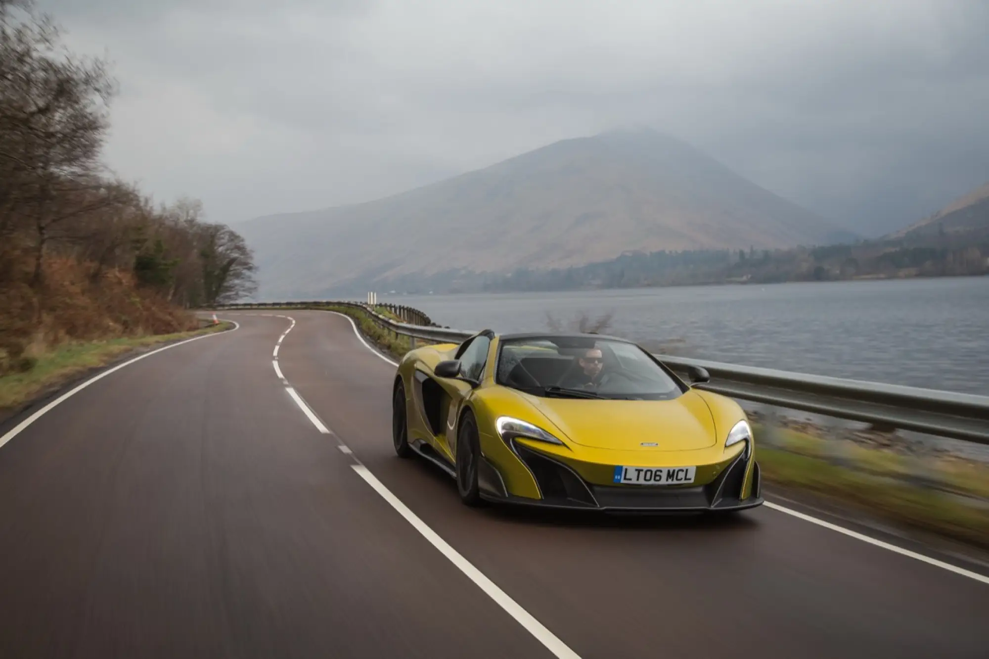 McLaren 675LT Spider - nuova galleria - 23