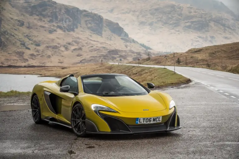 McLaren 675LT Spider - nuova galleria - 28