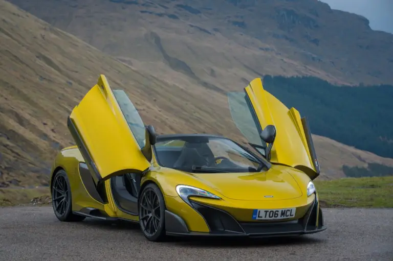 McLaren 675LT Spider - nuova galleria - 32