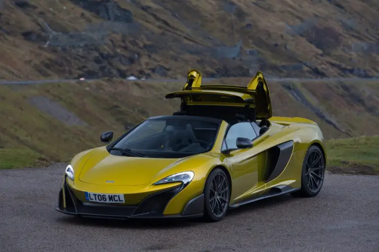 McLaren 675LT Spider - nuova galleria - 34