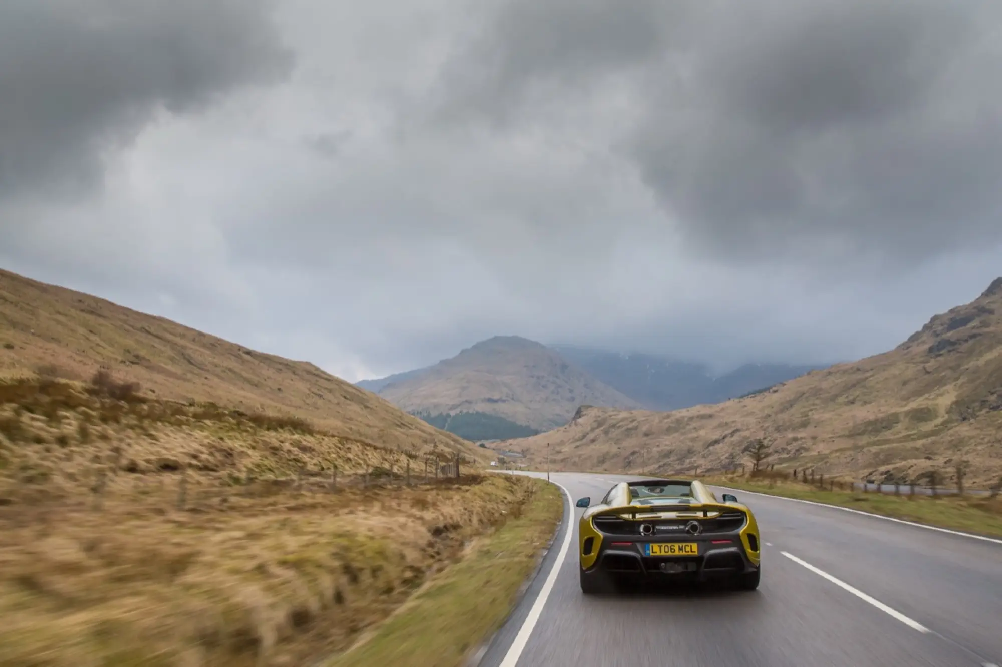 McLaren 675LT Spider - nuova galleria - 43