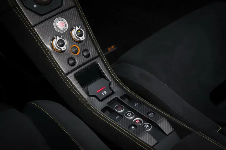 McLaren 675LT Spider - nuova galleria - 48