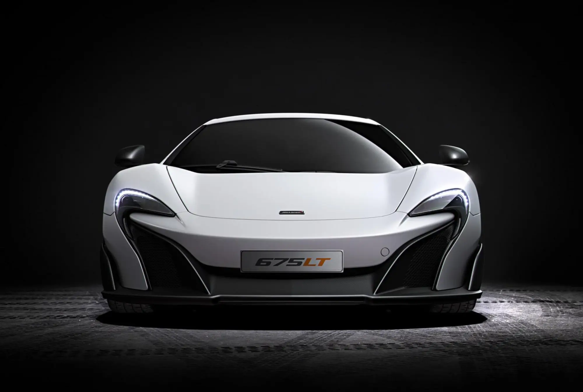 McLaren 675LT - 11