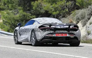 McLaren 720S Hybrid - Foto spia 21-05-2019