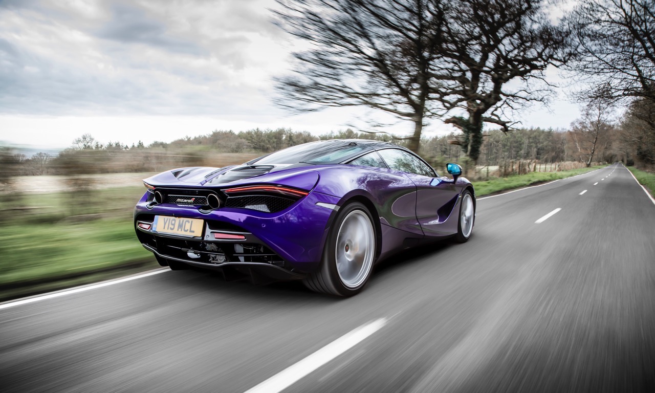 McLaren 720S - Red Dot