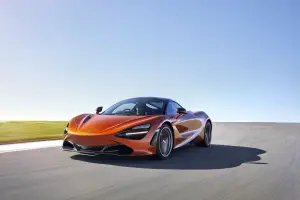 McLaren 720S - 17