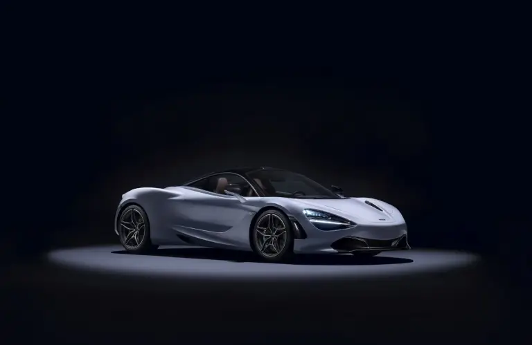 McLaren 720S - 29