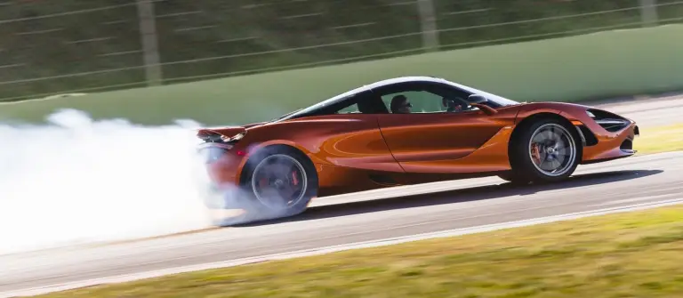 McLaren 720S - 66