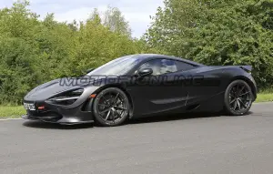 McLaren 750LT - Foto spia 02-09-2019 - 4