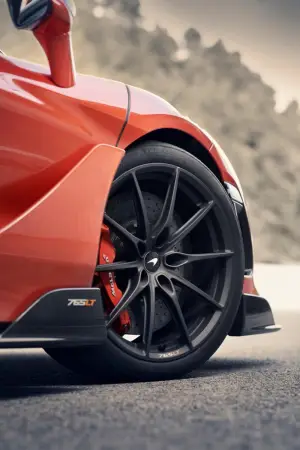 McLaren 765LT - Ginevra 2020  - 7