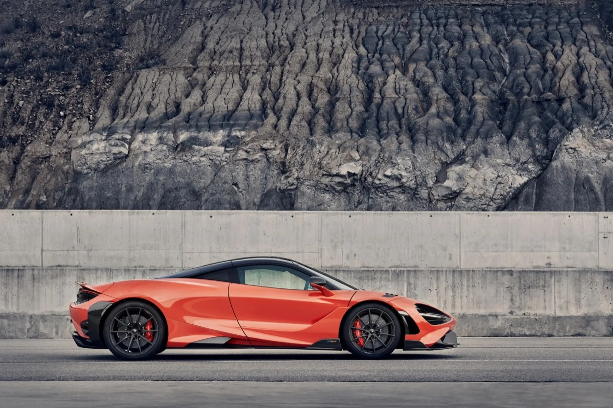 McLaren 765LT - Ginevra 2020  - 10