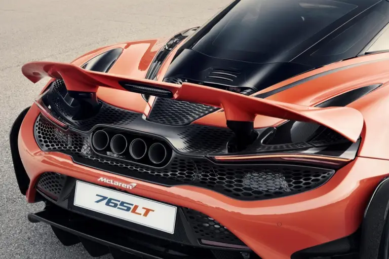 McLaren 765LT - Ginevra 2020  - 12