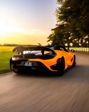 McLaren 765LT Spider by MSO - Foto