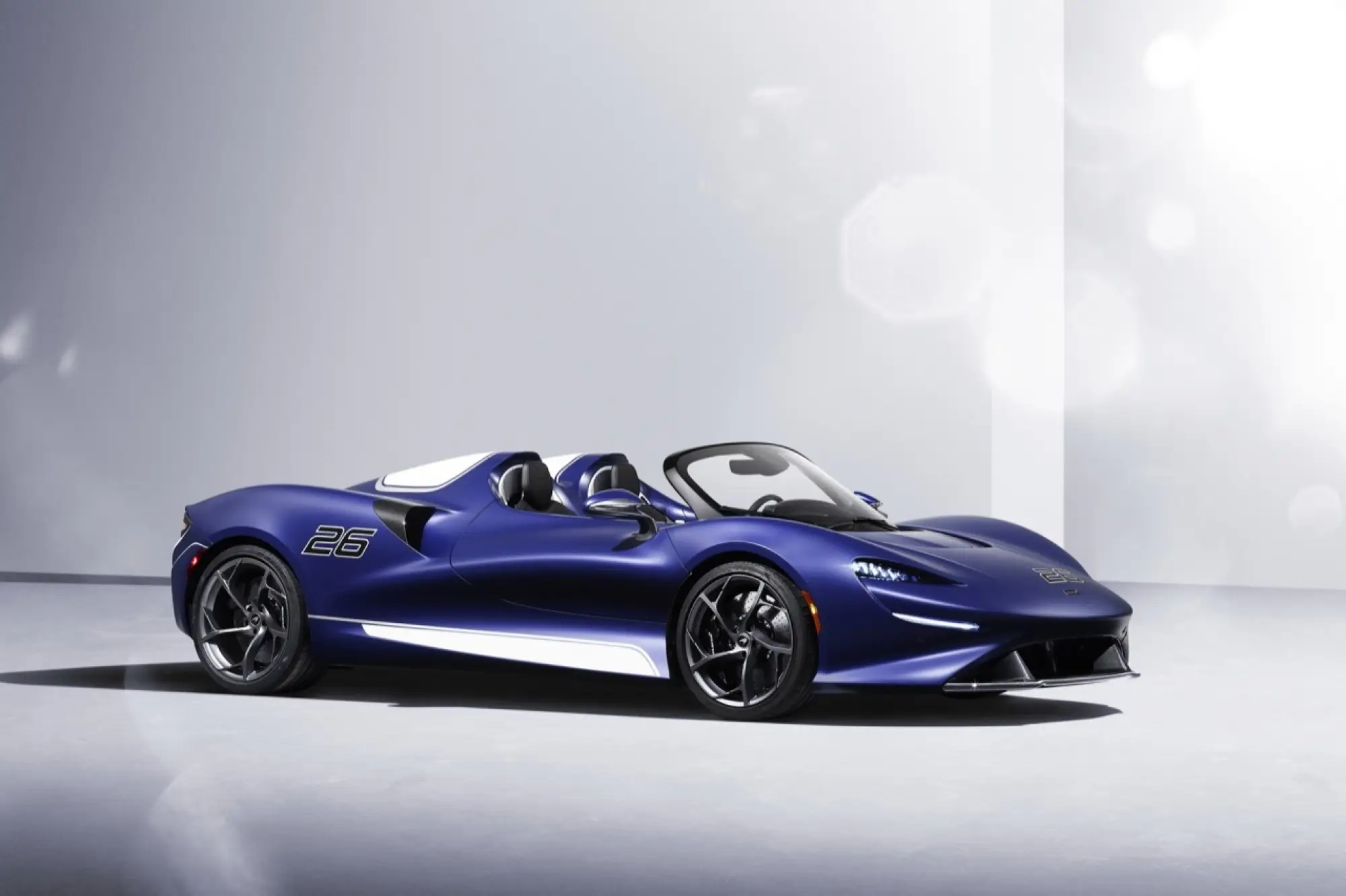 McLaren Elva Windscreen Version 2021 - 4