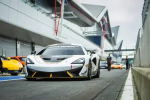 McLaren - Evento PureMcLaren 2016 a Silverstone - 26