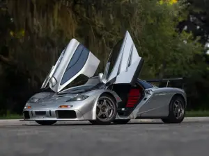 McLaren F1 1998 asta - Foto