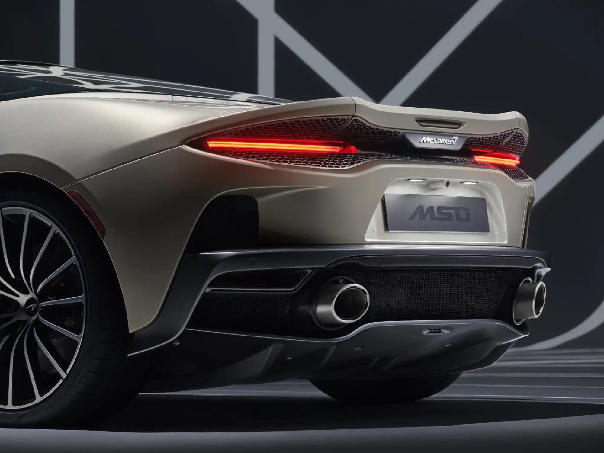McLaren GT by MSO - Pebble Beach 2019 - 12