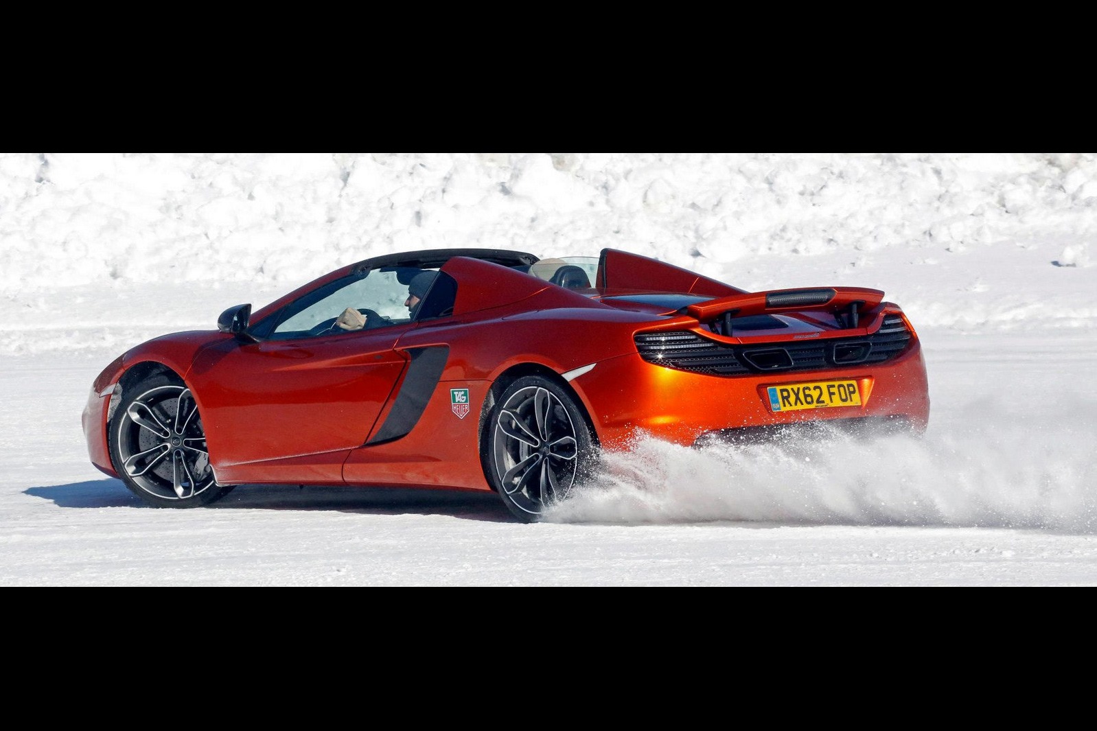 McLaren MP4-12C Spider sulla neve