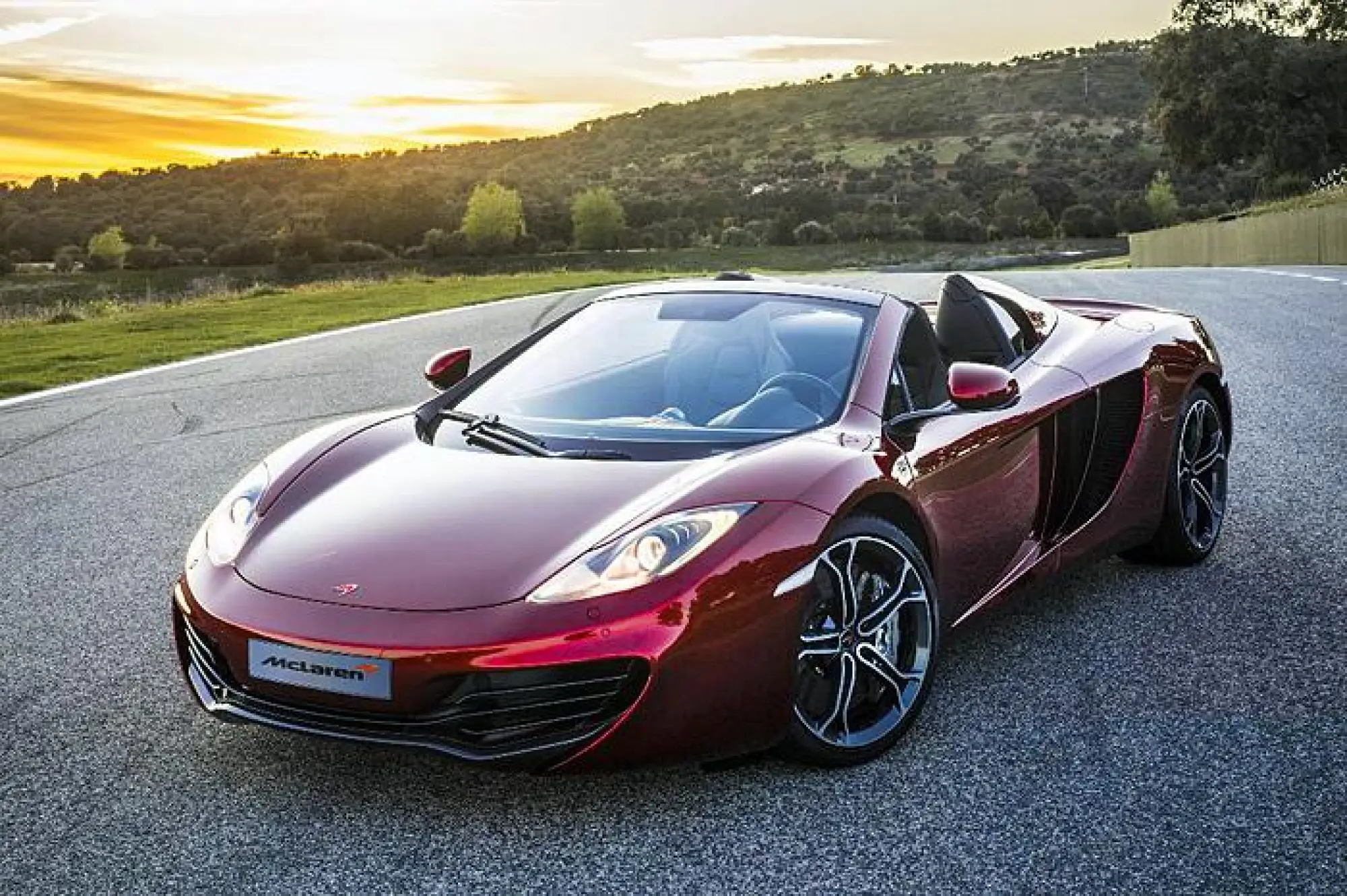 McLaren MP4-12C Spider ufficiale - 2