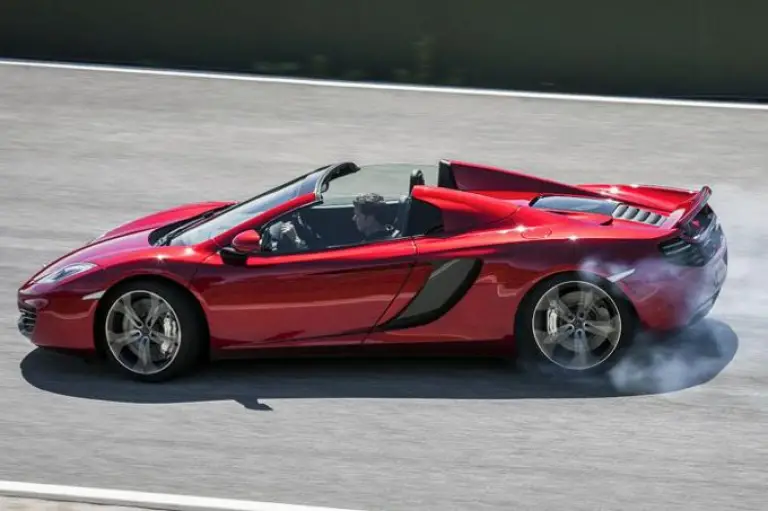 McLaren MP4-12C Spider ufficiale - 3